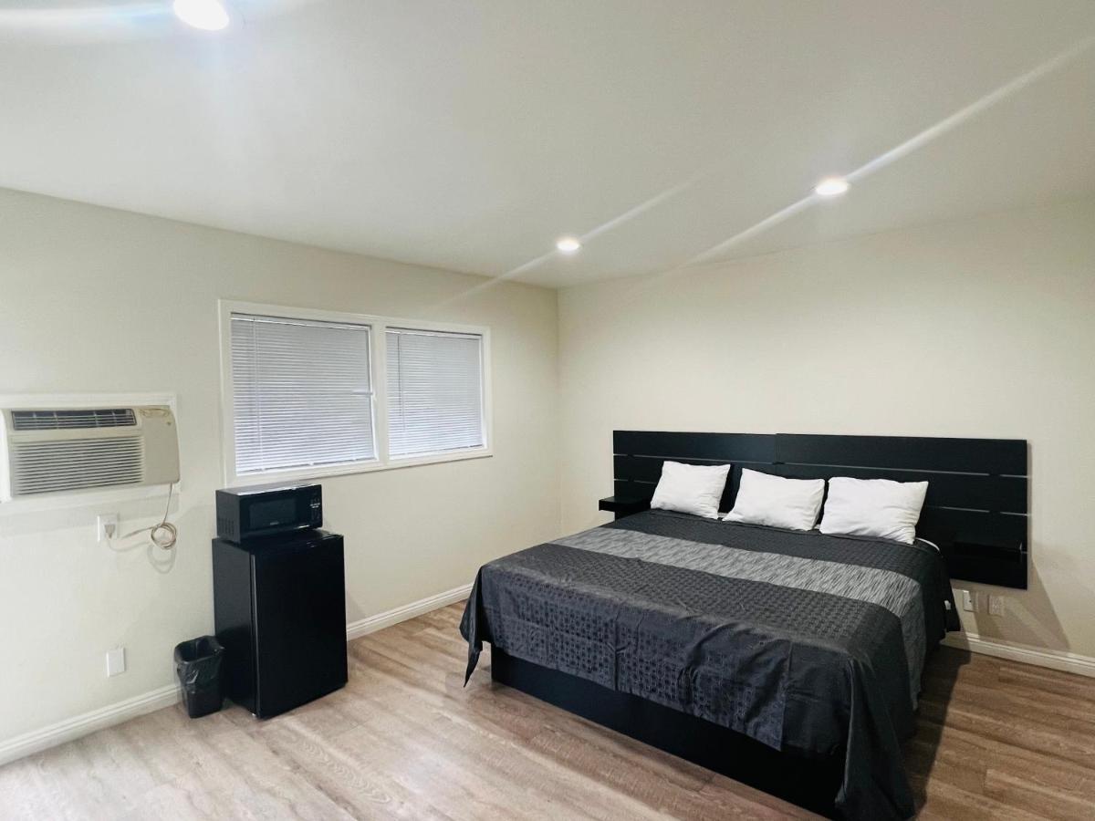 Holly Park Motel Near Lax Lennox Экстерьер фото